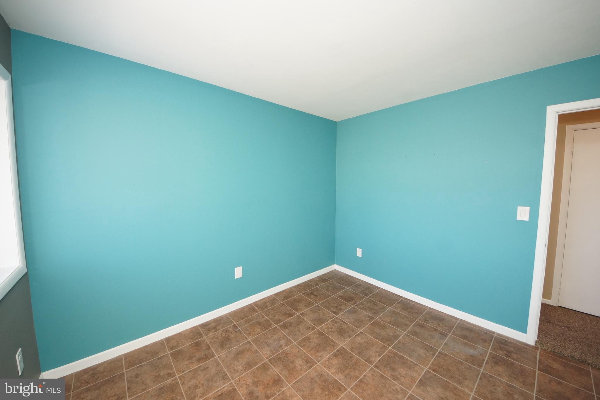 844 Jamestown Road East Windsor, NJ 08520 - Photo 33 of 49 Gallery Image 33