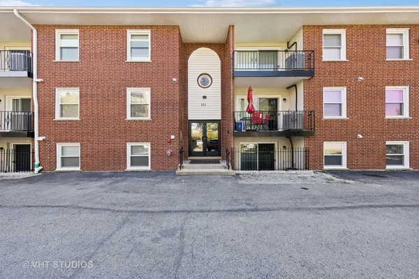 $1,850 | 515 North Cass Avenue, Unit 2H, Westmont, IL 60559