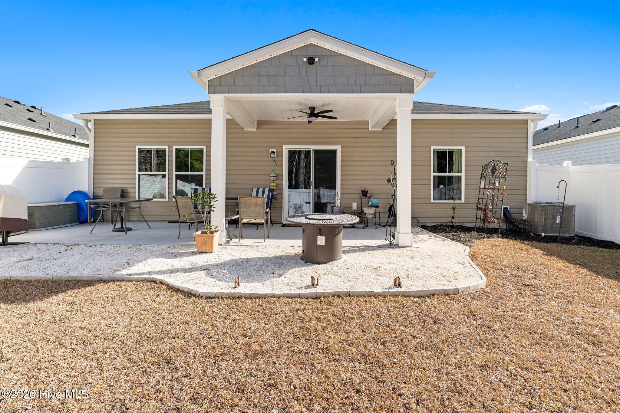 538 Ladyfish Loop Northwest Sunset Beach, NC 28468 - Photo 29 of 43 35-web-or-mls-cammediallc.com-06
