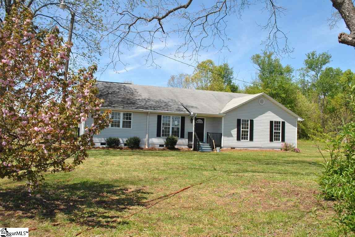 2053 Twin Bridge Road Gaffney, SC 29341 - Photo 1 of 26