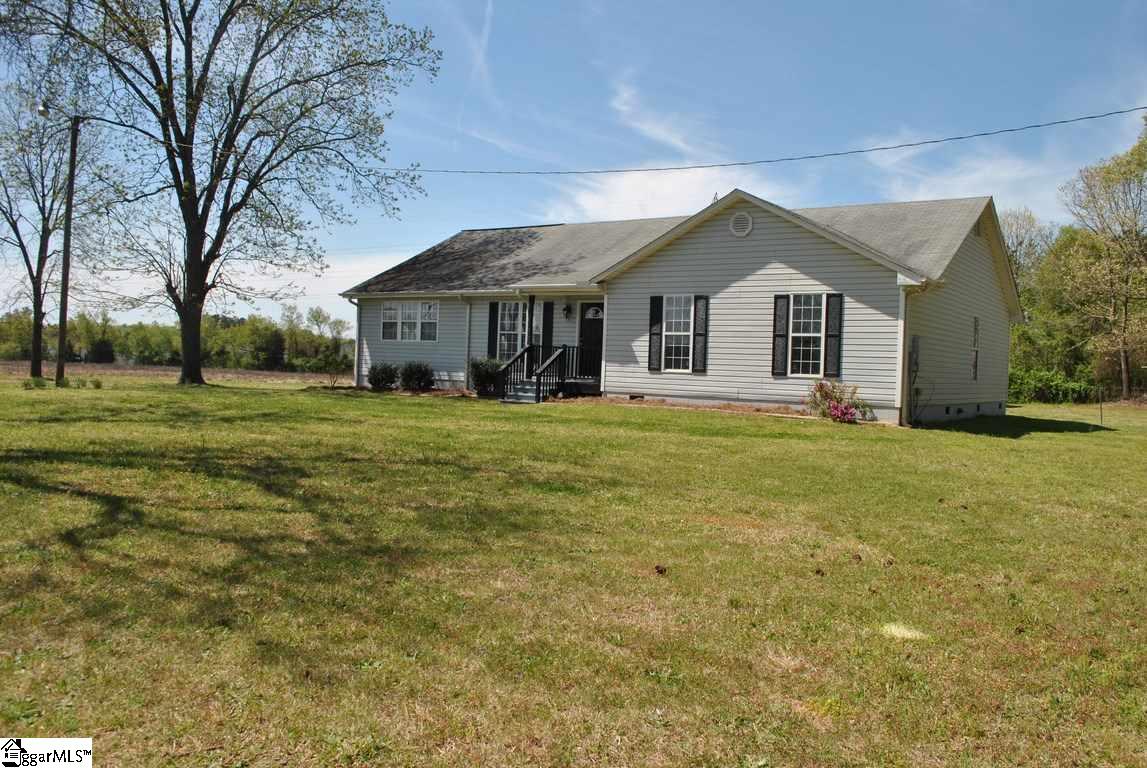 2053 Twin Bridge Road Gaffney, SC 29341 - Photo 2 of 26