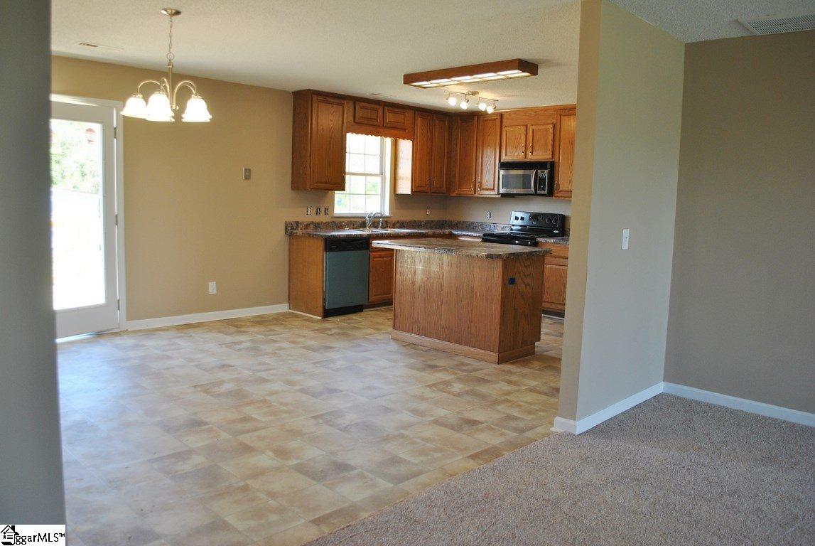 2053 Twin Bridge Road Gaffney, SC 29341 - Photo 6 of 26