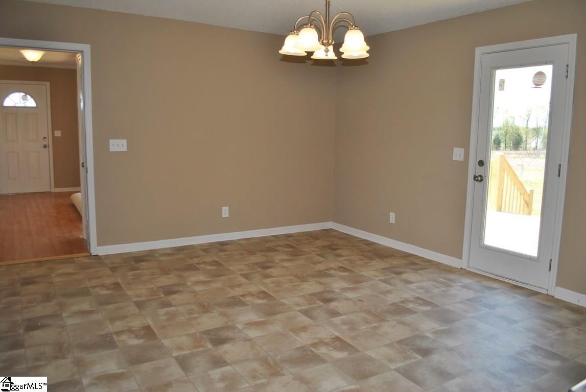 2053 Twin Bridge Road Gaffney, SC 29341 - Photo 9 of 26