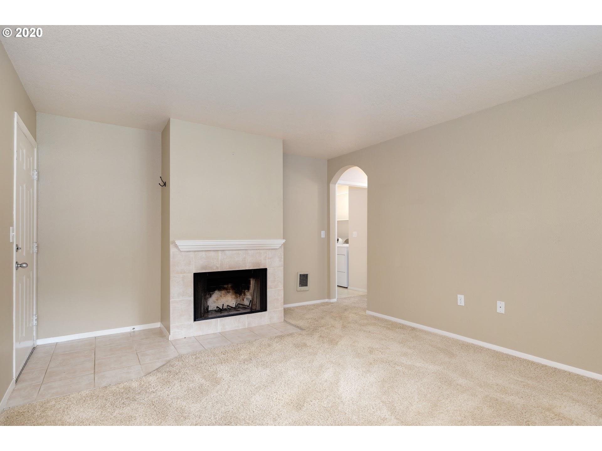 5225 Jean Road, Unit 506 Lake Oswego, OR 97035 - Photo 5 of 25