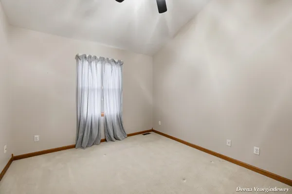 $699,000 | 914 Jackson Street Southwest, Grandville, MI 49418