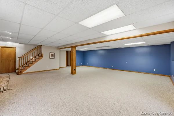 $699,000 | 914 Jackson Street Southwest, Grandville, MI 49418