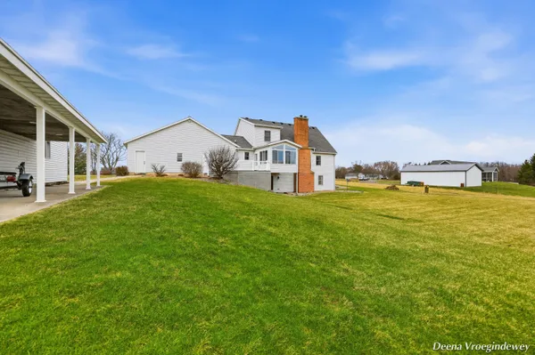 $699,000 | 914 Jackson Street Southwest, Grandville, MI 49418