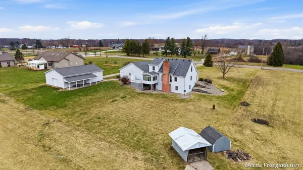 $699,000 | 914 Jackson Street Southwest, Grandville, MI 49418