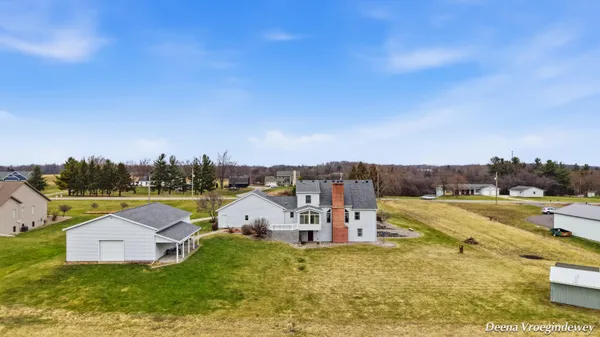 $699,000 | 914 Jackson Street Southwest, Grandville, MI 49418