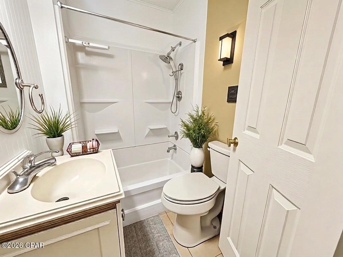 6915 Oak Street Grand Ridge, FL 32442 - Photo 3 of 14 Gallery Image 3