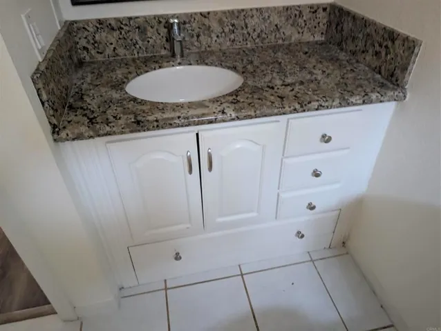 $1,800 | 1641 Pentecost Way, Unit 2, San Diego, CA 92105