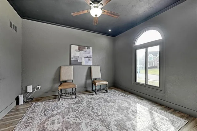 $545,000 | 1480 East Sleepy Hollow Drive, Olathe, KS 66062