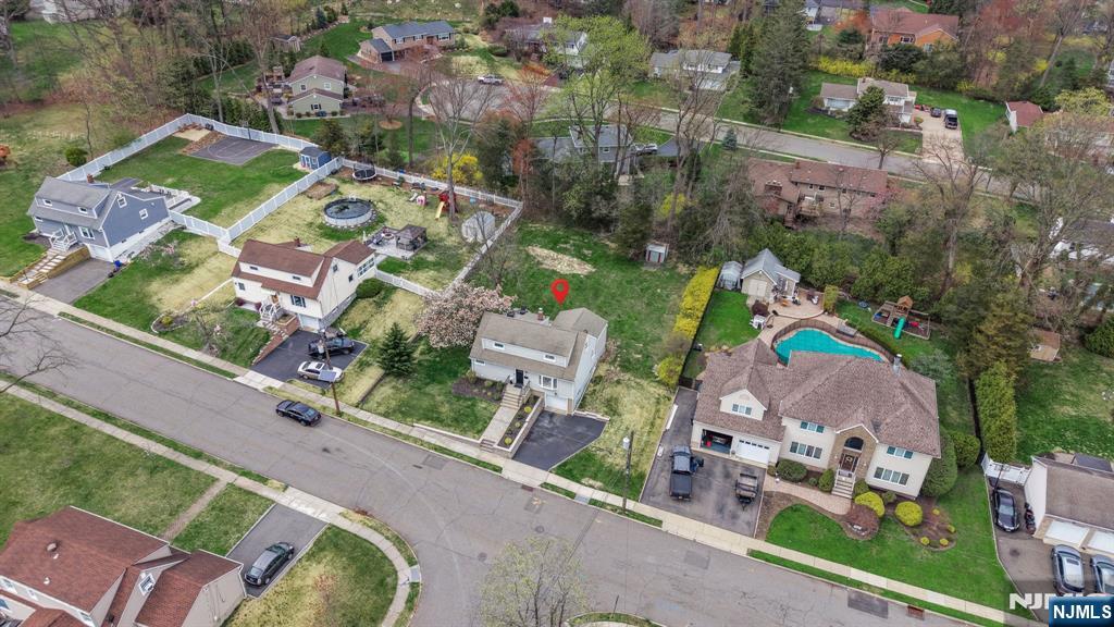 21 Joseph Place Wayne, NJ 07470 - Photo 32 of 32 an aerial view of a city