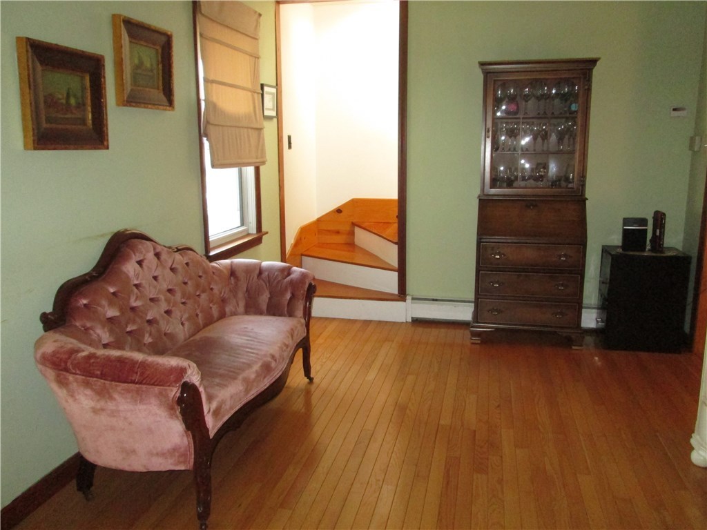 90 Scott Road Cumberland, RI 02864 - Photo 26 of 37 SITTING AREA OFF DINING ROOM