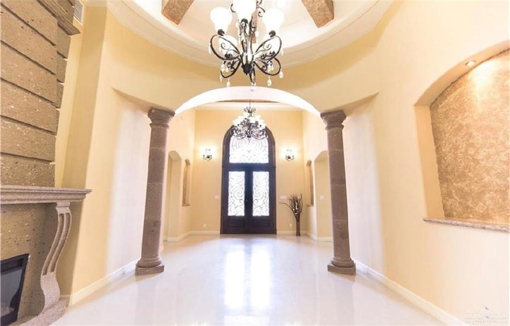 22111 North Val Verde Road Edinburg, TX 78542 - Photo 3 of 10