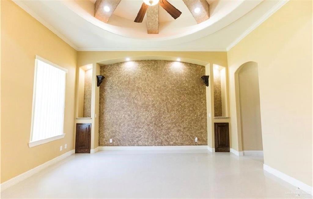 22111 North Val Verde Road Edinburg, TX 78542 - Photo 9 of 10