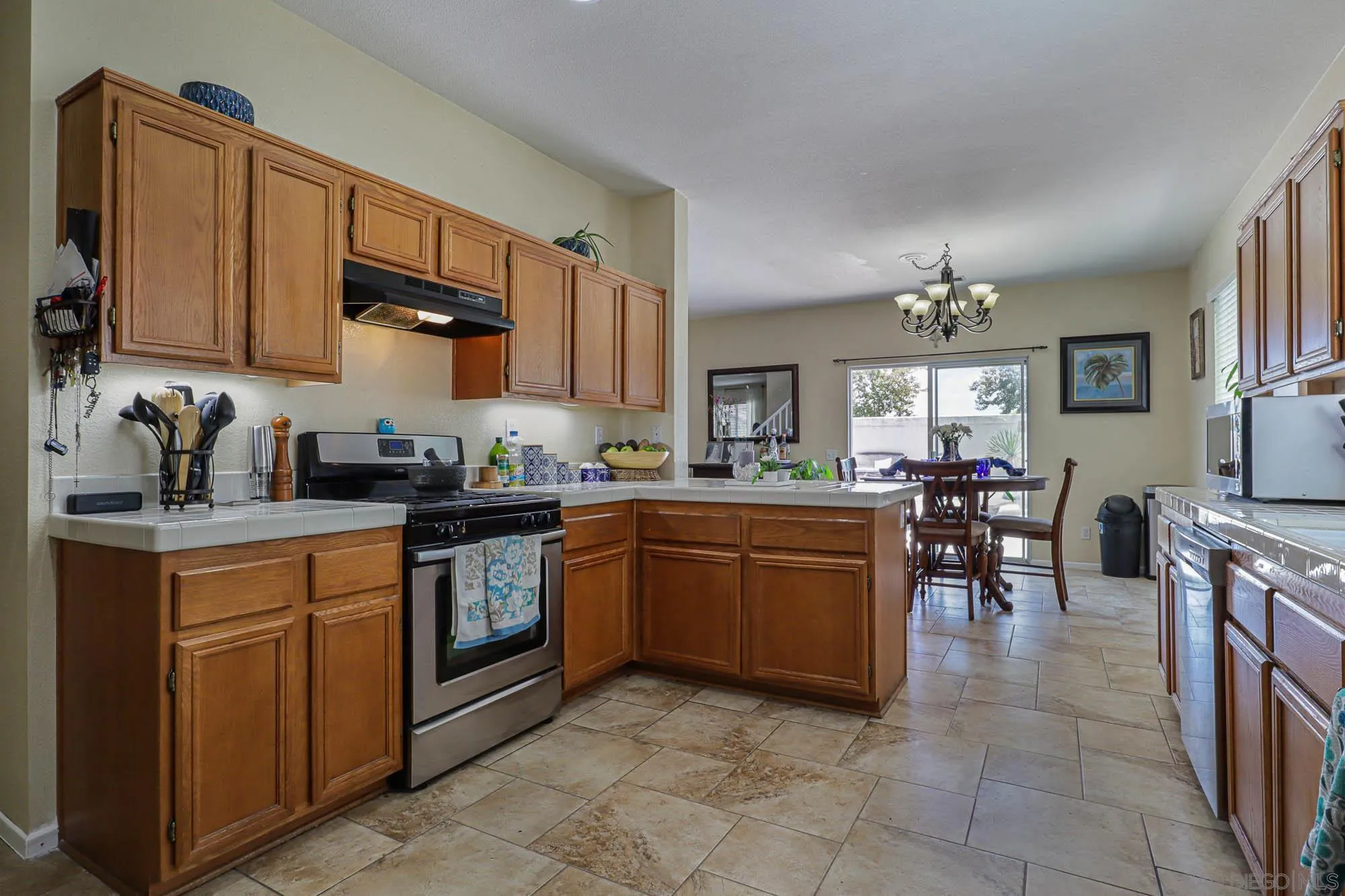 914 Rigley Street Chula Vista, CA 91911 - Photo 9 of 35