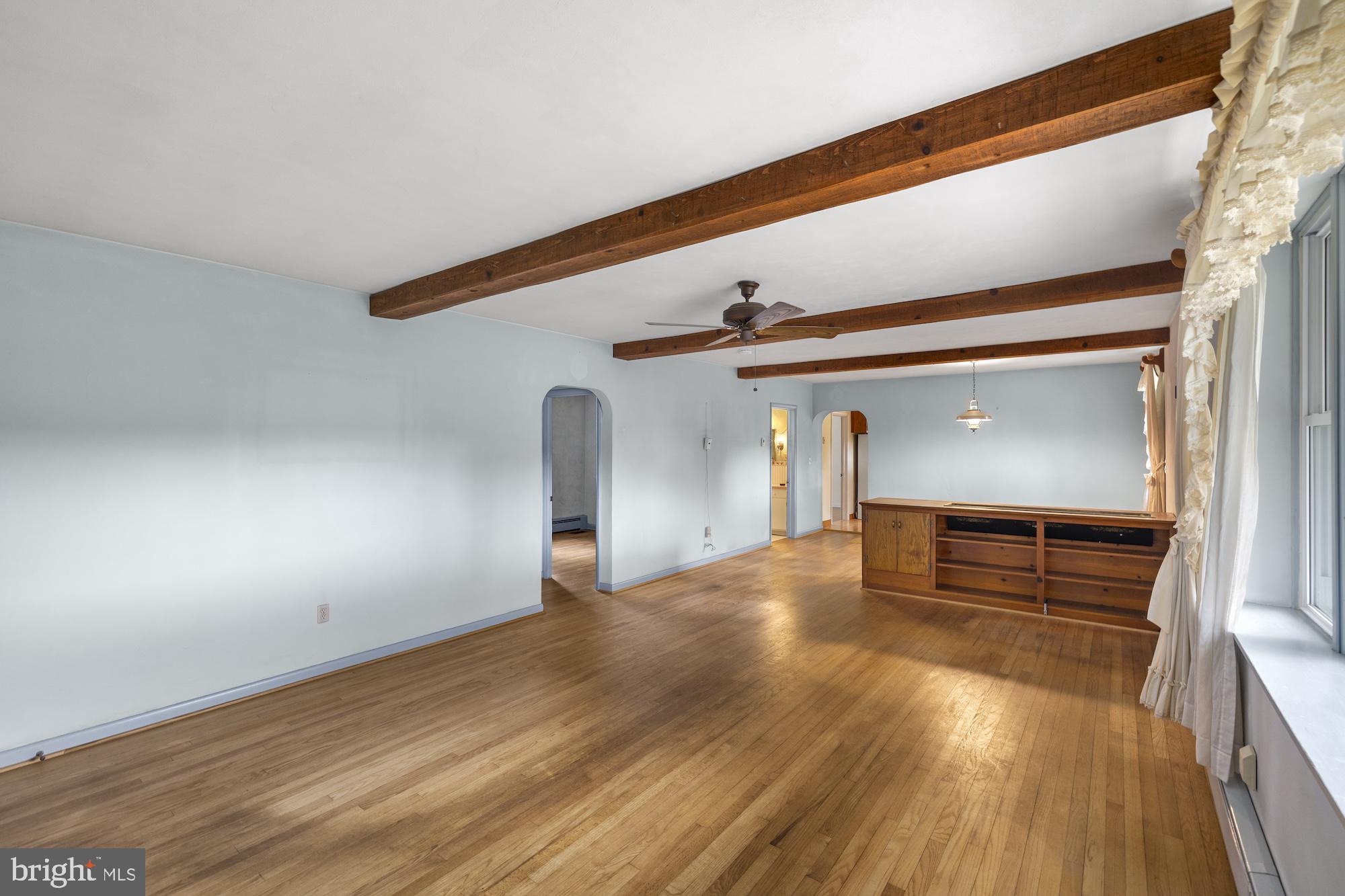 80 Becker Road New Oxford, PA 17350 - Photo 7 of 61 Gallery Image 7