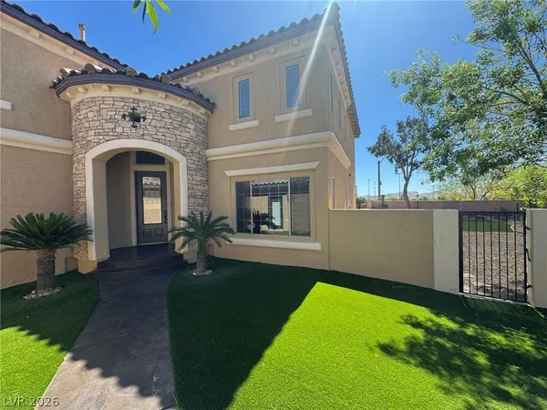 $4,500 | 10088 Keifer Valley Street, Las Vegas, NV 89178