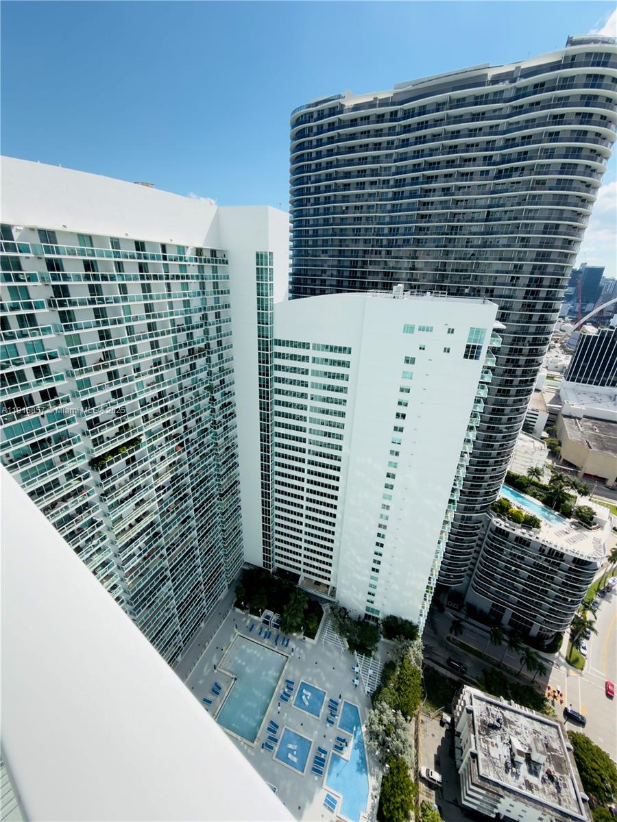 1900 North Bayshore Drive, Unit 3811 Miami, FL 33132 - Photo 15 of 27