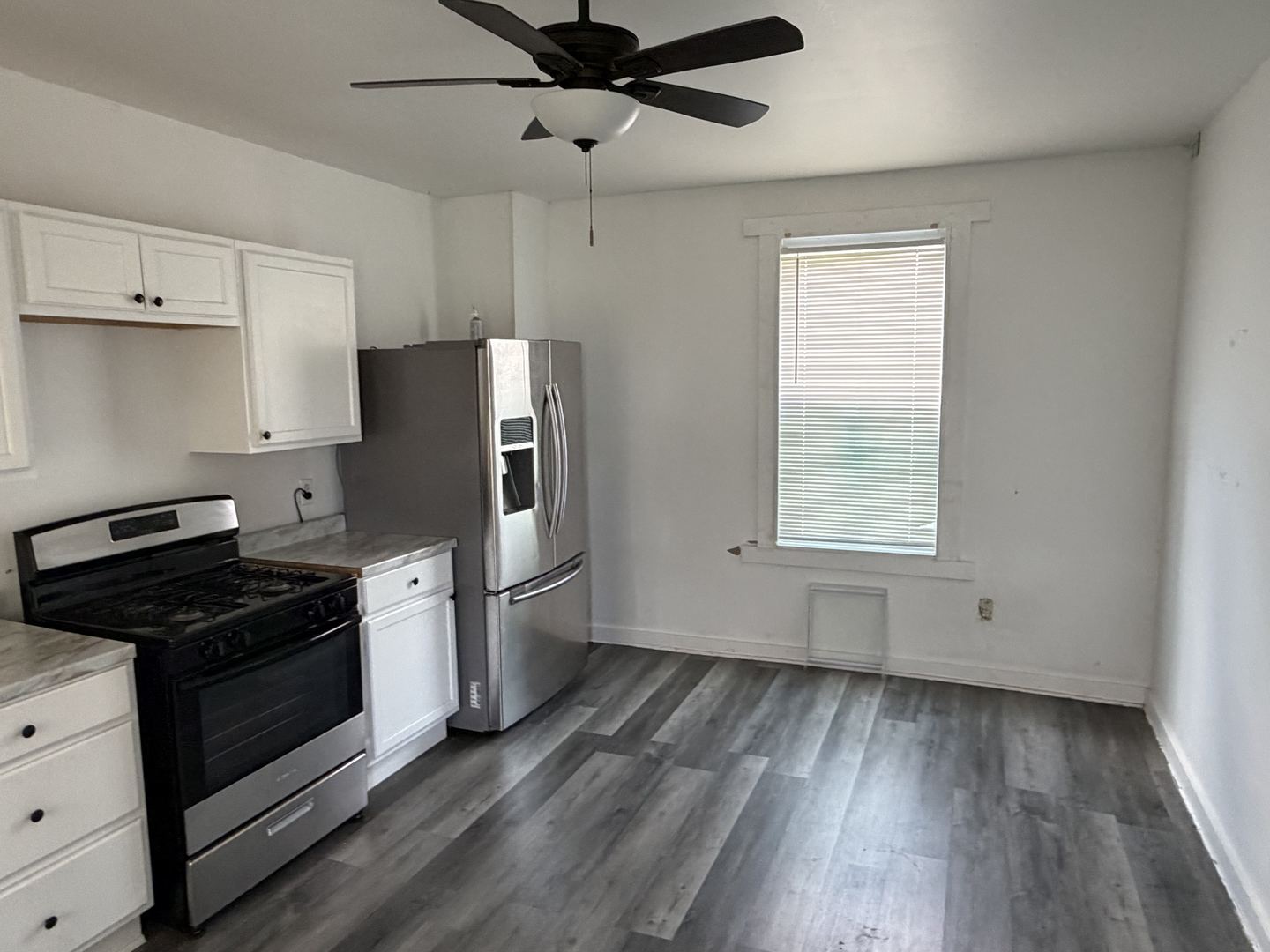 431 North 5th Street Quincy, IL 62301 - Photo 9 of 21