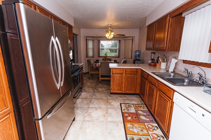 8078 Barclay Road Rockford, IL 61102 - Photo 4 of 20 Gallery Image 4