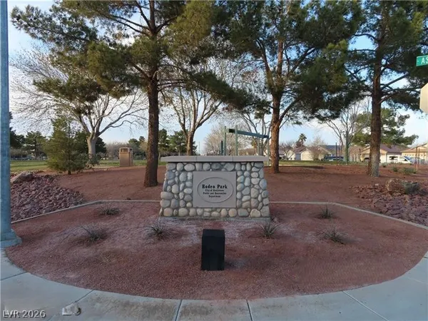 $2,200 | 676 Hitchen Post Drive, Henderson, NV 89011