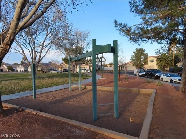 $2,200 | 676 Hitchen Post Drive, Henderson, NV 89011