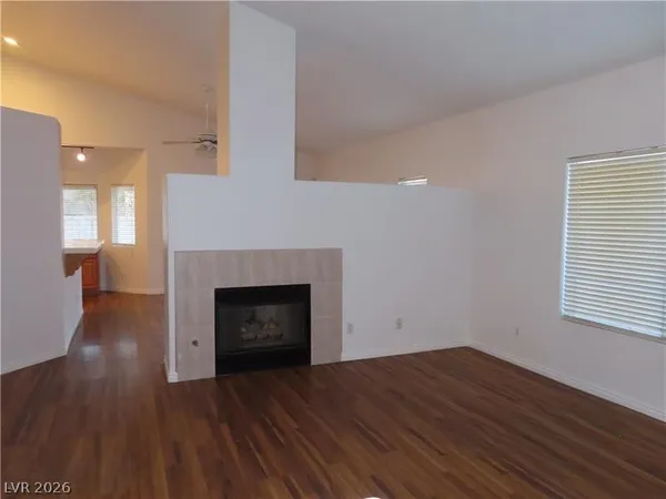 $2,200 | 676 Hitchen Post Drive, Henderson, NV 89011