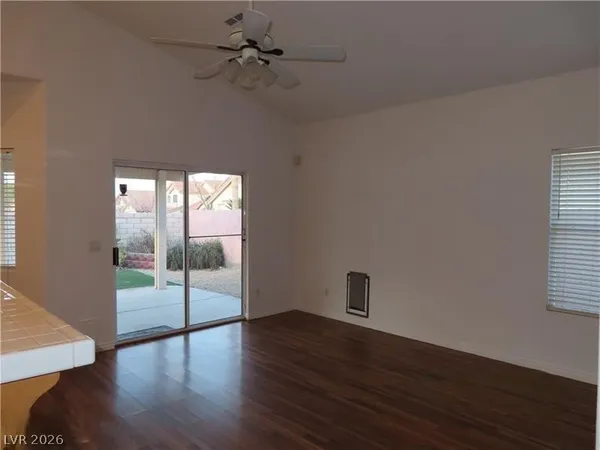 $2,200 | 676 Hitchen Post Drive, Henderson, NV 89011
