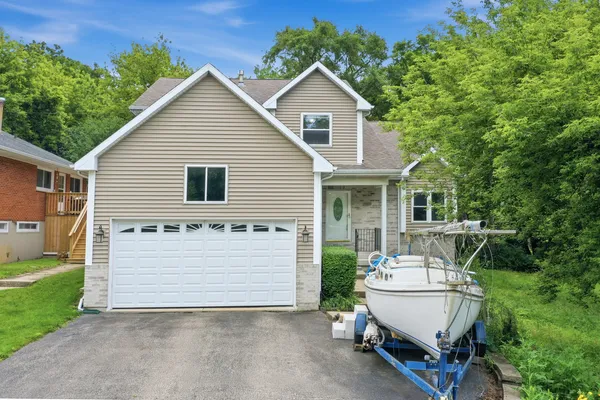 $399,900 | 1018 Park Avenue, Wauconda, IL 60084