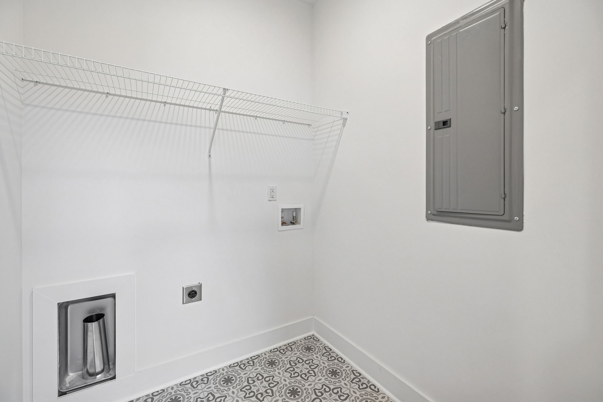 1501 Opossum Paw Road Beechgrove, TN 37018 - Photo 52 of 55 a view of a small space