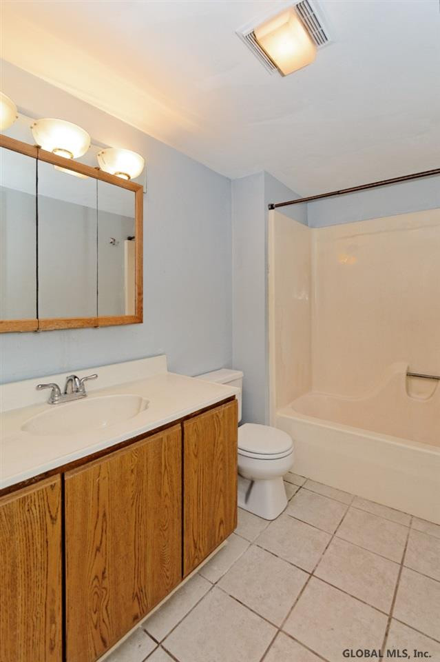 17 Thimbleberry Road Malta, NY 12020 - Photo 19 of 25 Photo 19