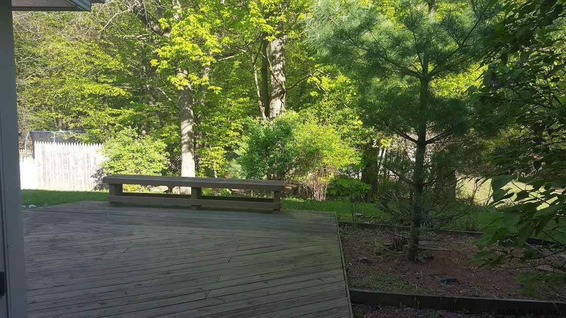 17 Thimbleberry Road Malta, NY 12020 - Photo 6 of 25 Photo 6