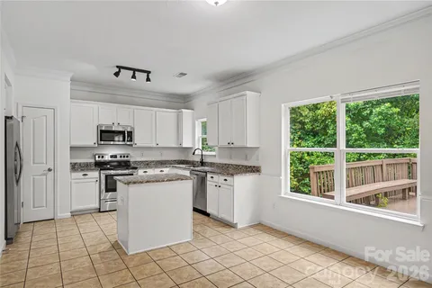 $390,000 | 2823 Forest Grove Court, Charlotte, NC 28269