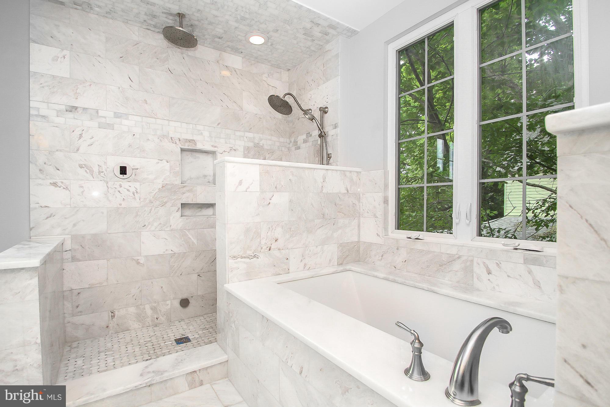 5101 Roland Avenue Baltimore, MD 21210 - Photo 15 of 30 Bath (Master)