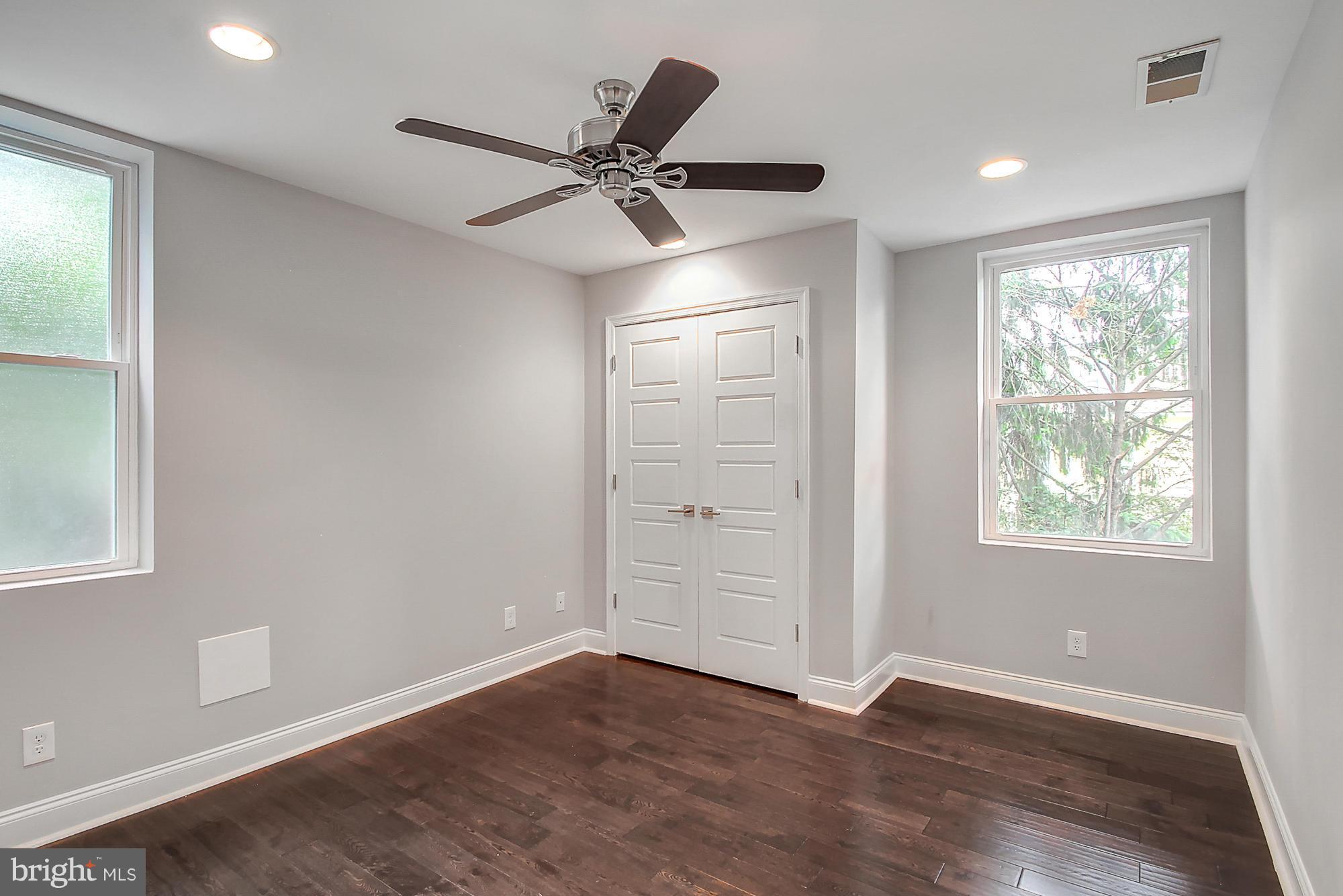 5101 Roland Avenue Baltimore, MD 21210 - Photo 17 of 30 Bedroom