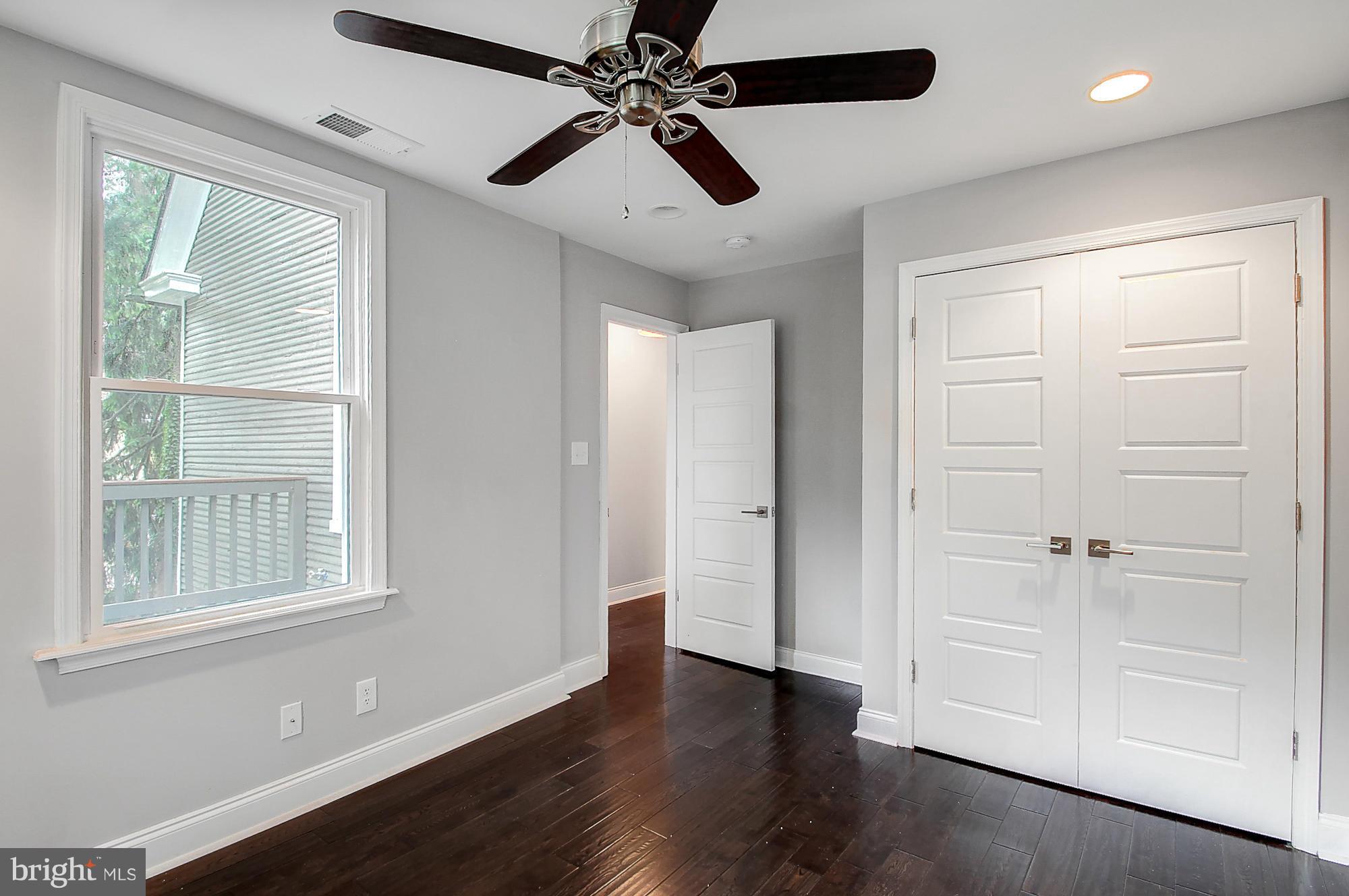 5101 Roland Avenue Baltimore, MD 21210 - Photo 19 of 30 Bedroom