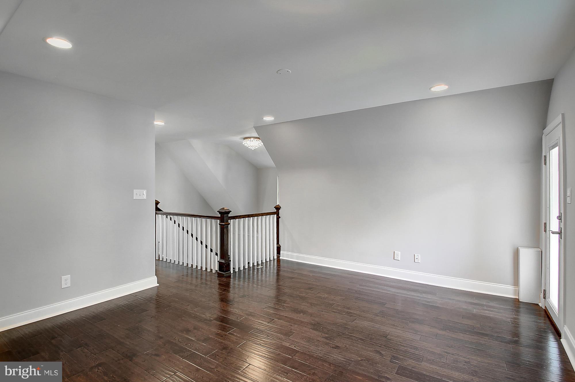 5101 Roland Avenue Baltimore, MD 21210 - Photo 26 of 30 Interior (General)