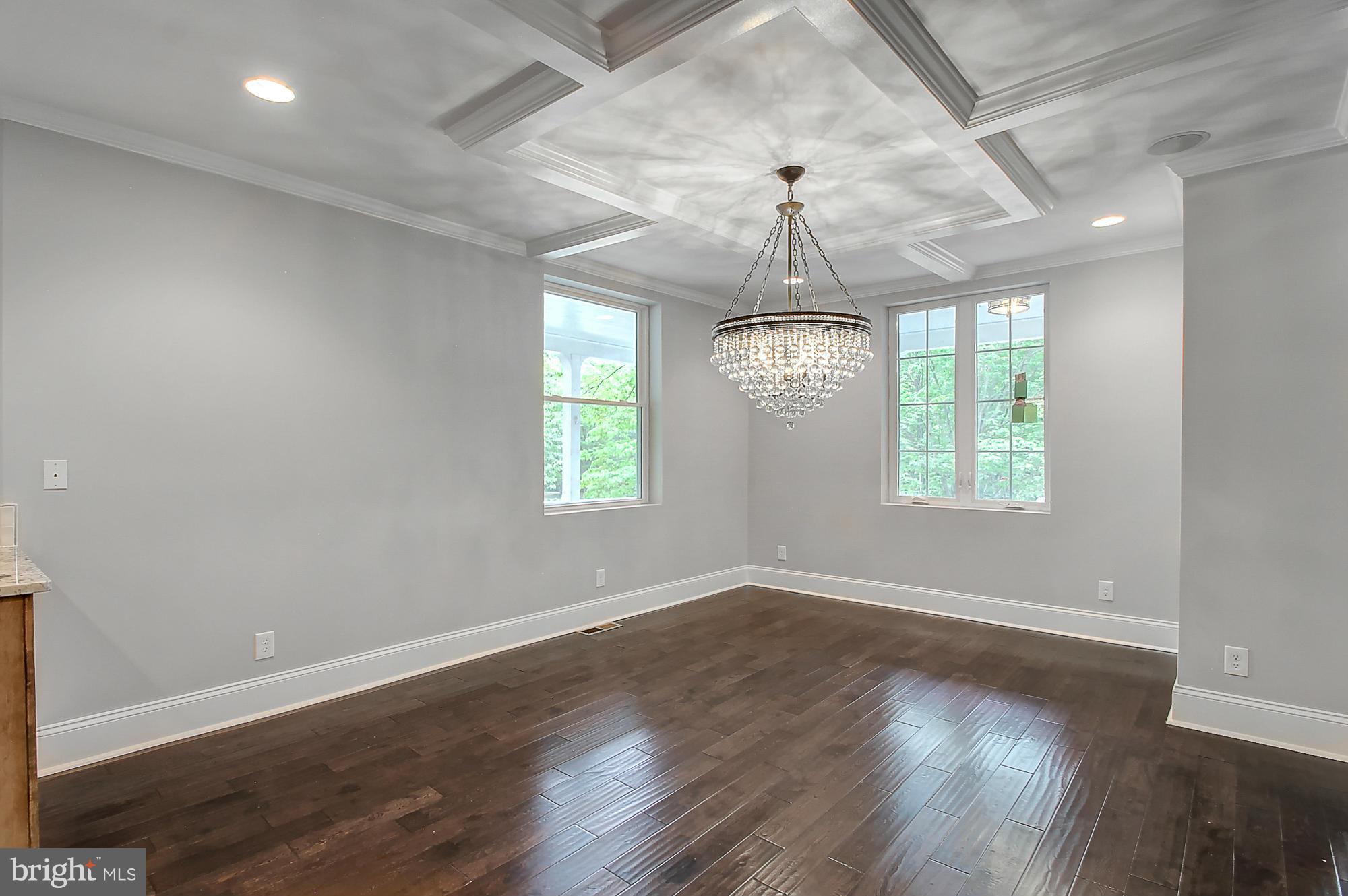 5101 Roland Avenue Baltimore, MD 21210 - Photo 4 of 30 Dining Room