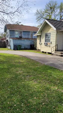 $299,000 | 2703 Cochran Street, Houston, TX 77009