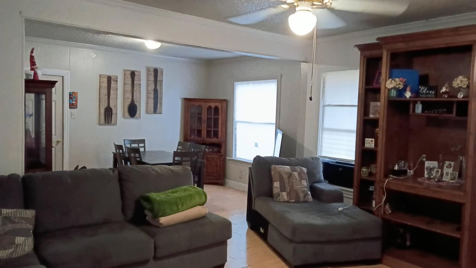 2703 Cochran Street Houston, TX 77009 - Photo 6 of 14