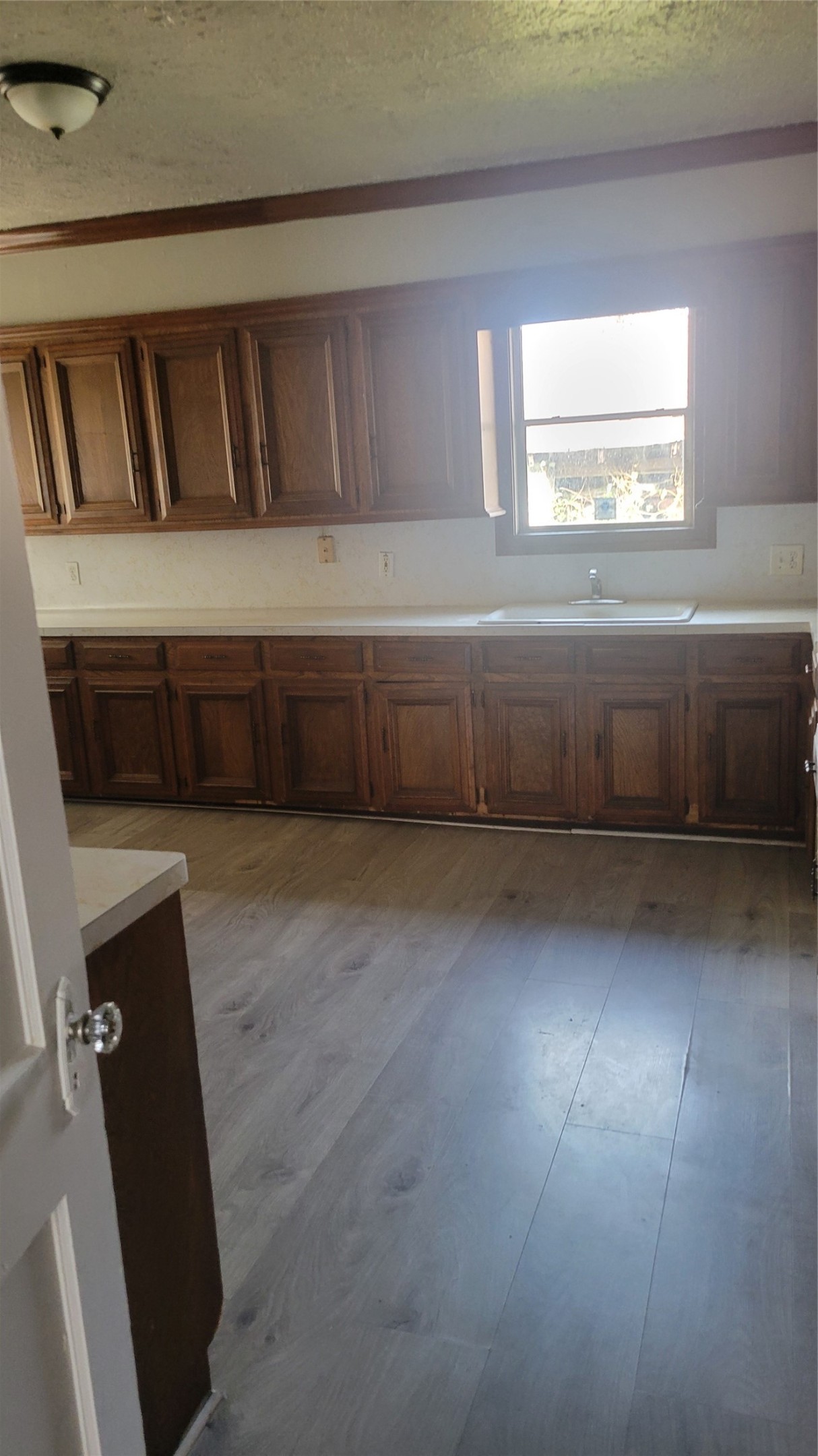 2703 Cochran Street Houston, TX 77009 - Photo 10 of 14 KITCHEN