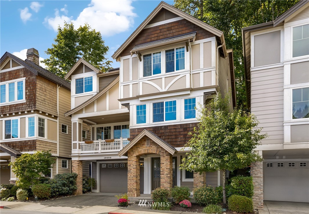 19609 93rd Place Northeast Bothell, WA 98011 - Photo 1 of 25 Gallery Image 1