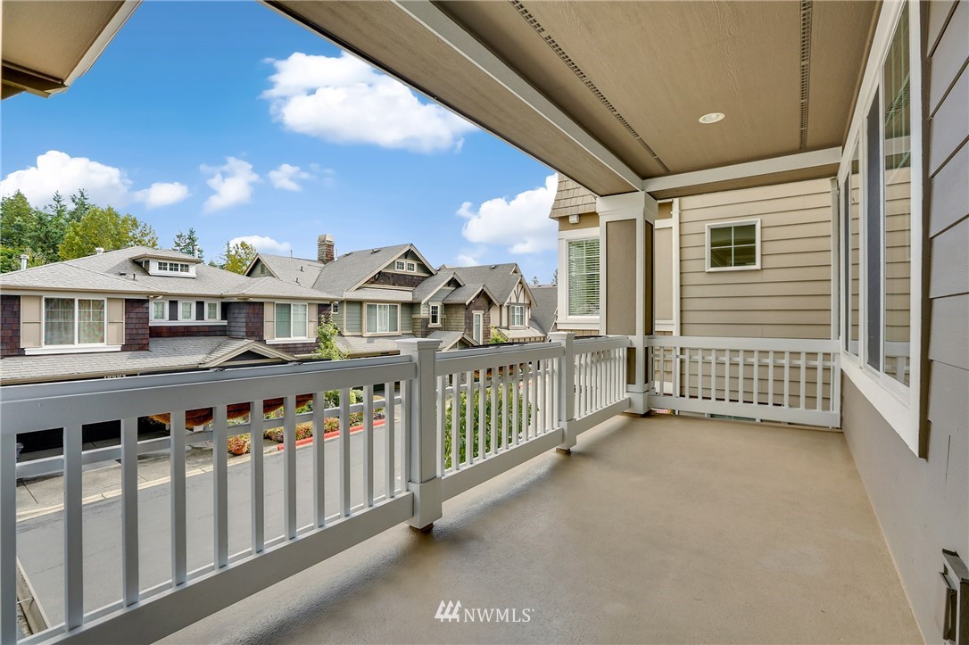 19609 93rd Place Northeast Bothell, WA 98011 - Photo 2 of 25 Gallery Image 2