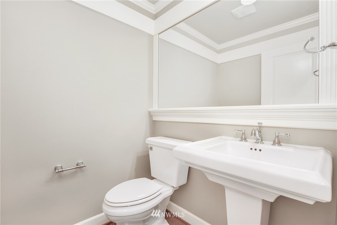 19609 93rd Place Northeast Bothell, WA 98011 - Photo 11 of 25 Gallery Image 11