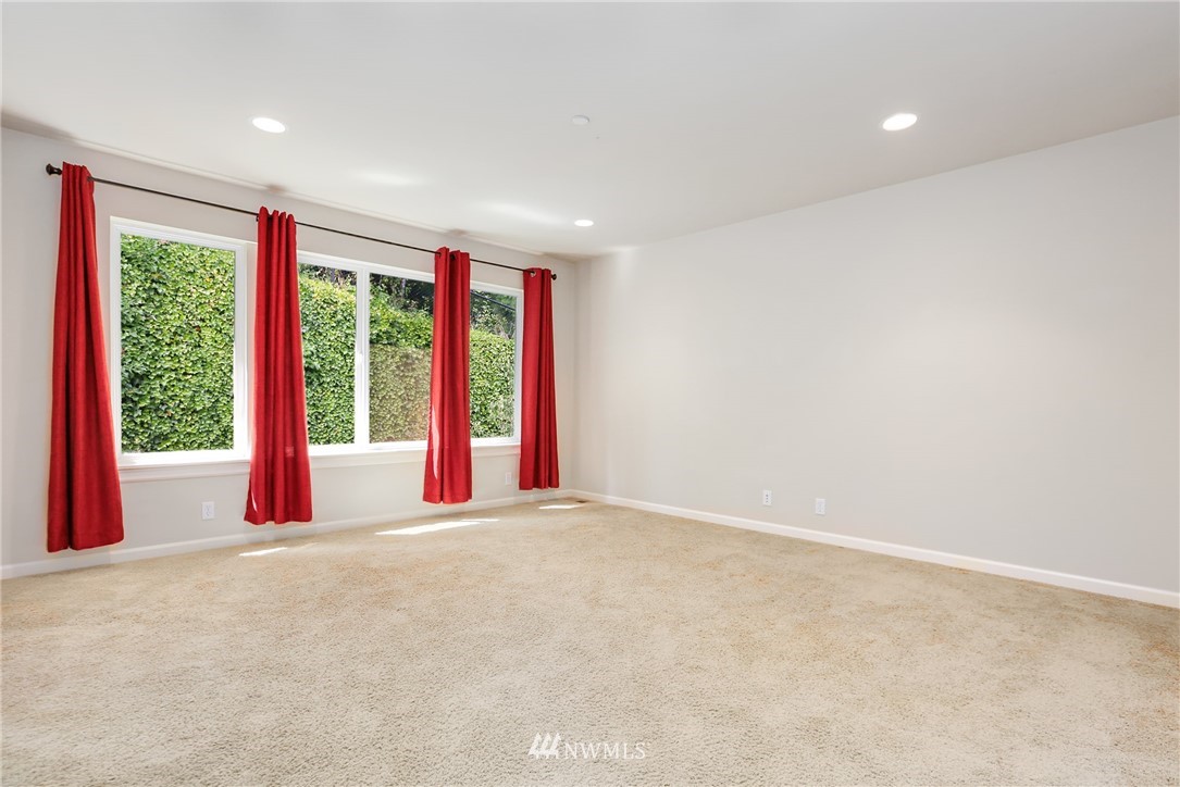 19609 93rd Place Northeast Bothell, WA 98011 - Photo 15 of 25 Gallery Image 15