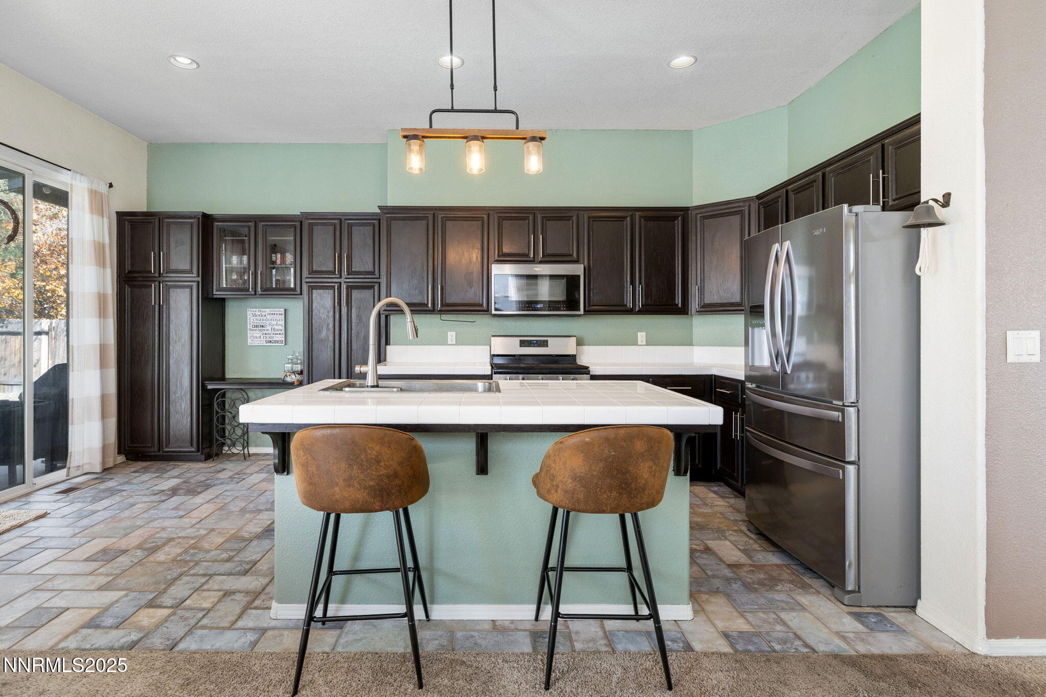 1641 Box Canyon Drive Reno, NV 89521 - Photo 11 of 29 23-web-or-mls-1641 Box Canyon Dr-11