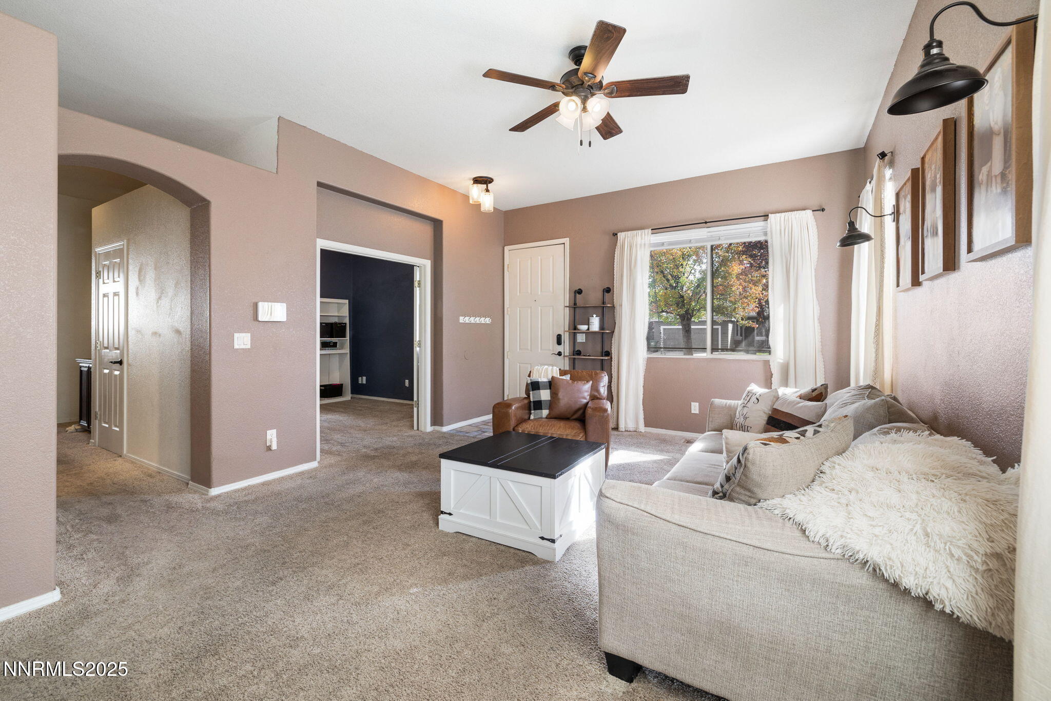 1641 Box Canyon Drive Reno, NV 89521 - Photo 5 of 29 28-web-or-mls-1641 Box Canyon Dr-5