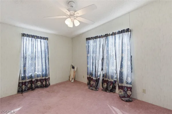 $250,000 | 11250 Stringfellow Road, Bokeelia, FL 33922